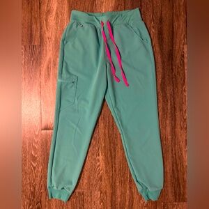 Figs Zamora High Waisted Scrub Joggers in Surgical Green